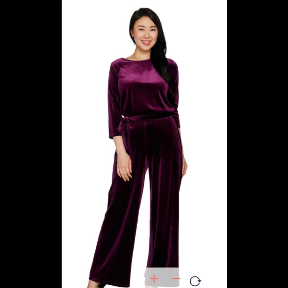 JOAN RIVERS Velor Jumpsuit 3/4 Sleeves